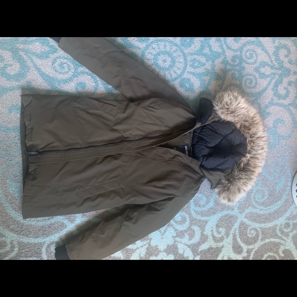 TNA Golden haven parka.
